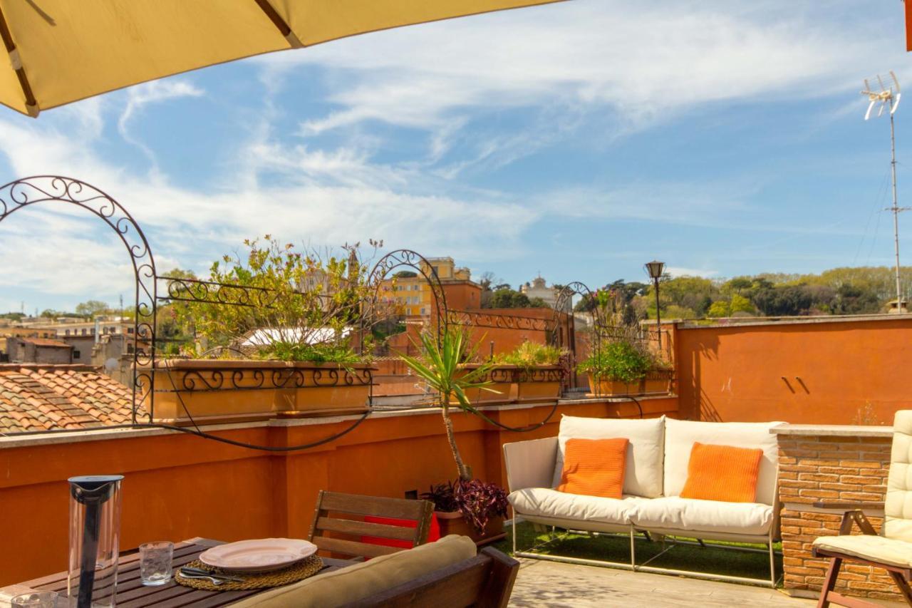 Pelliccia 11 Trastevere Penthouse Рим Екстериор снимка